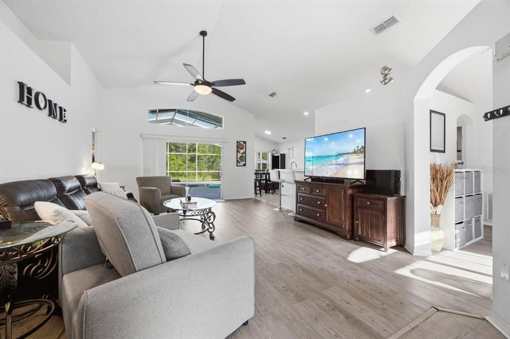 Property for sale at 566 MONTANA AVENUE, DAVENPORT, FL, 33897