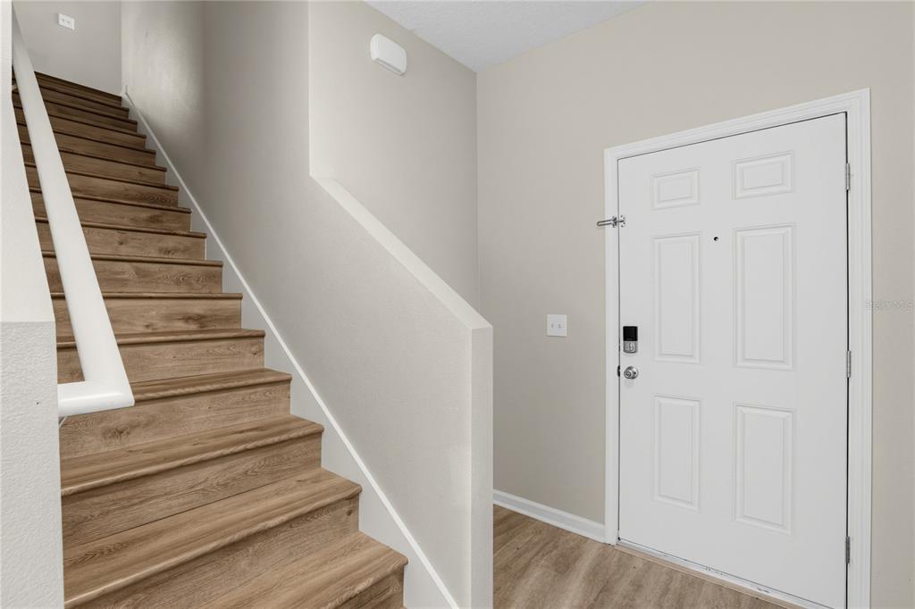 Property for sale at 1033 CADES COVE WAY, DELAND, FL, 32720