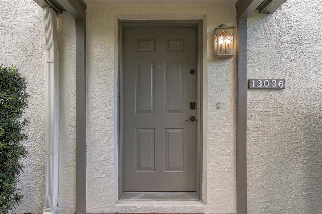 Property for sale at 13036 VILLAGE CHASE CIRCLE UNIT 13036, TAMPA, FL, 33618
