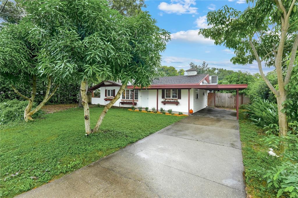 Property for sale at 3607 S CRYSTAL LAKE DRIVE, ORLANDO, FL, 32806