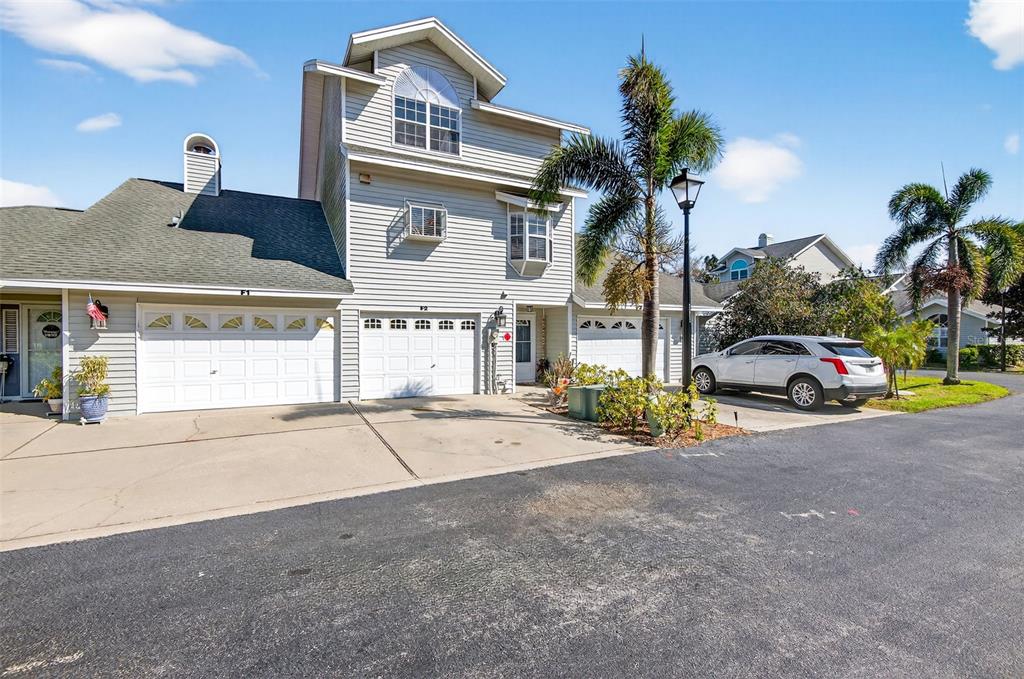 Property for sale at 11722 CURRIE LANE UNIT F2, LARGO, FL, 33774