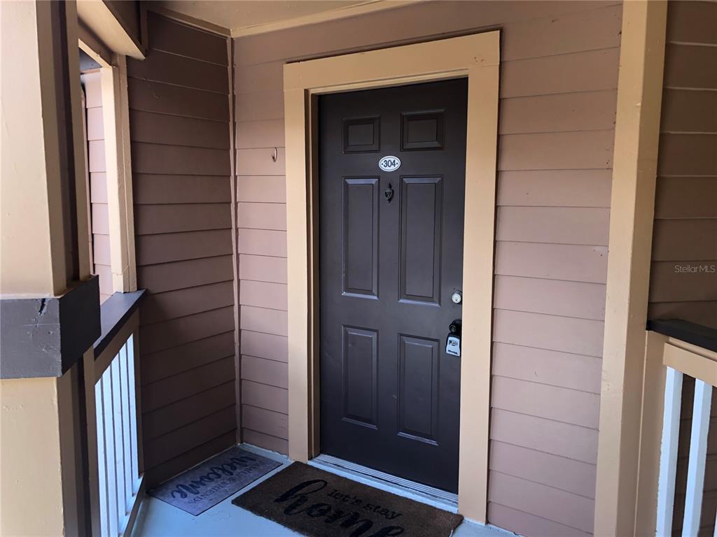 Property for sale at 498 N PIN OAK PLACE UNIT 304, LONGWOOD, FL, 32779