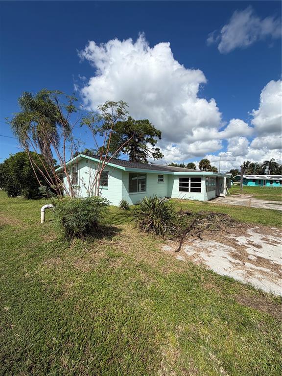 Property for sale at 25 WARREN AVENUE, ENGLEWOOD, FL, 34223