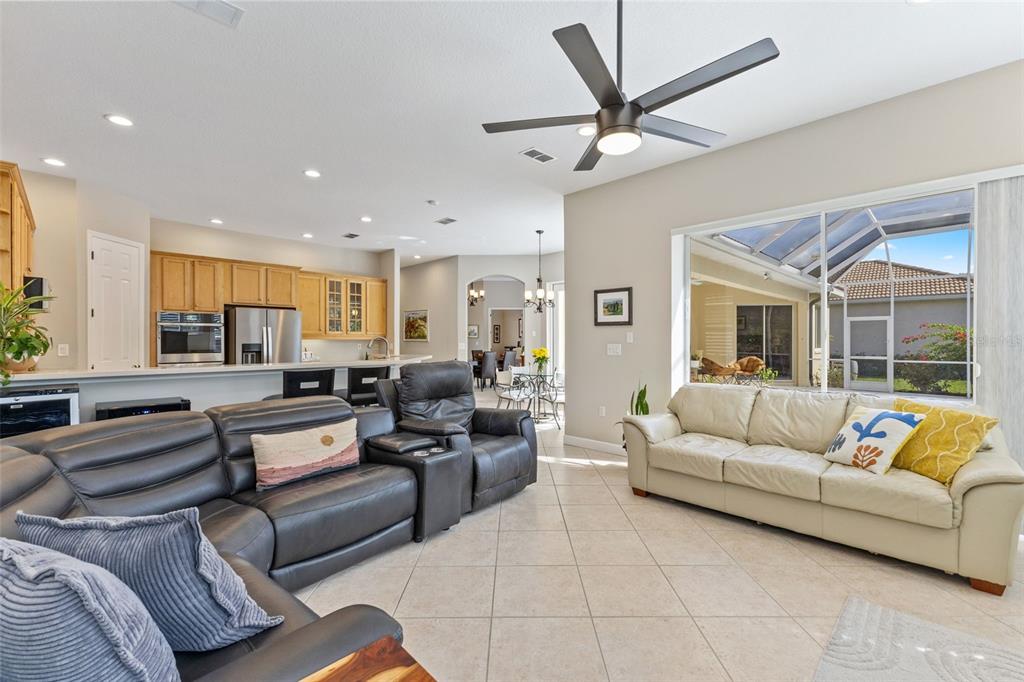 Property for sale at 6840 COYOTE RIDGE COURT, BRADENTON, FL, 34201