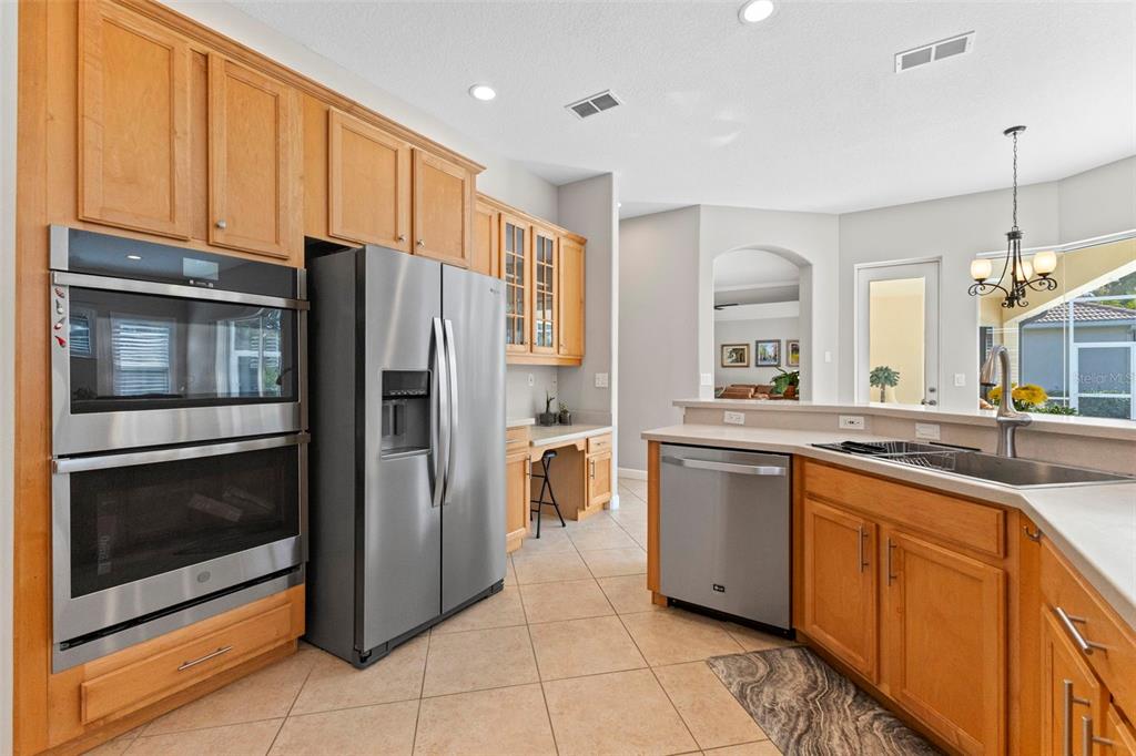 Property for sale at 6840 COYOTE RIDGE COURT, BRADENTON, FL, 34201