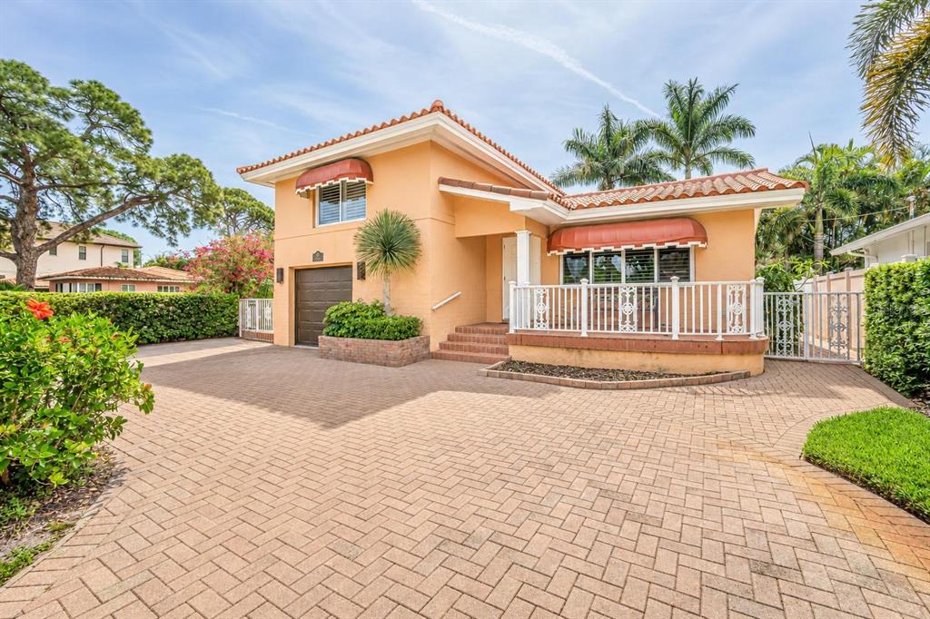 Property for sale at 243 SNELL ISLE BOULEVARD NE, ST PETERSBURG, FL, 33704