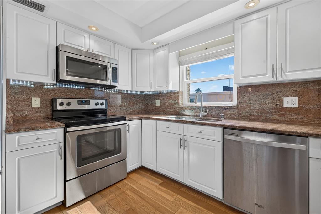 Property for sale at 1120 N SHORE DRIVE NE UNIT 502, ST PETERSBURG, FL, 33701