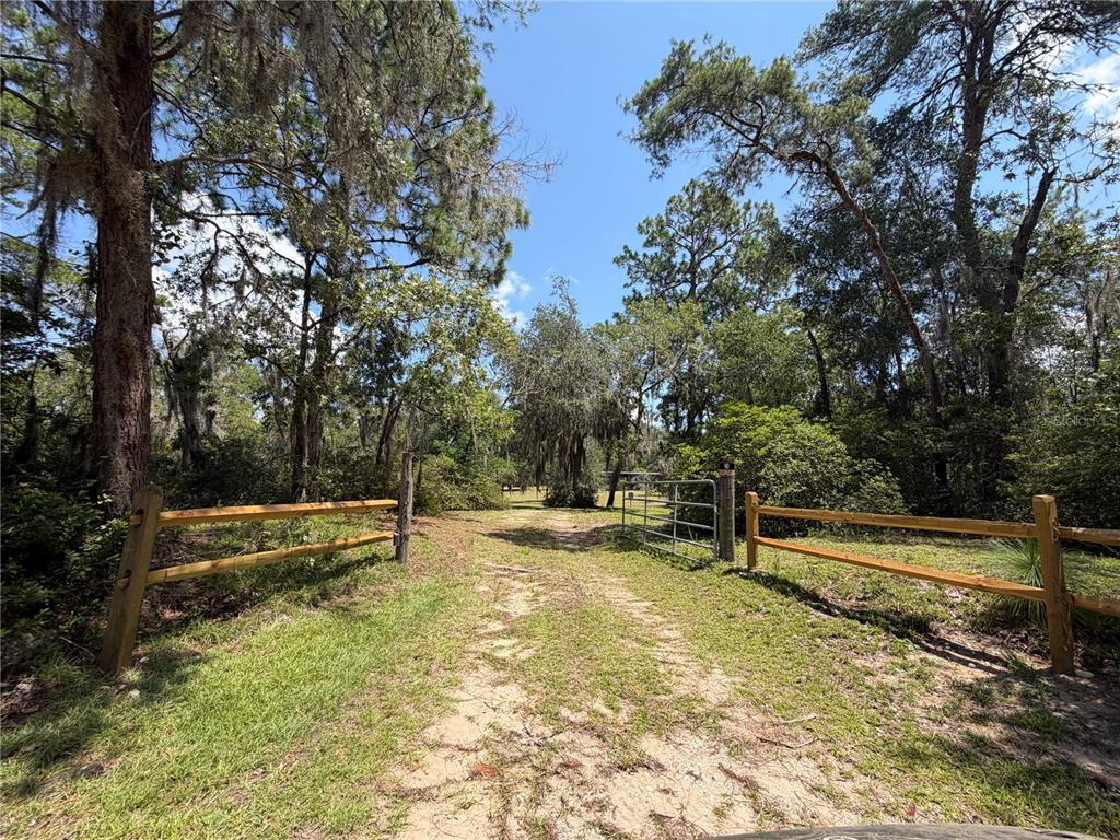 Property for sale at 24605 and 24645 NE 177TH TERRACE, FORT MC COY, FL, 32134