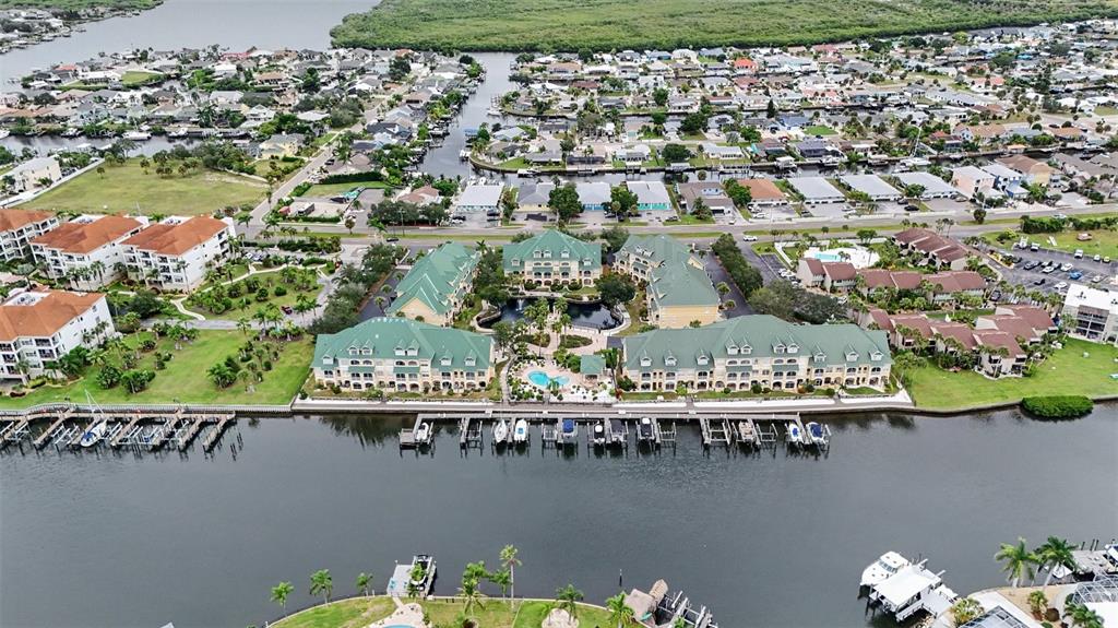 Property for sale at 6301 SUNSET BAY CIRCLE, APOLLO BEACH, FL, 33572