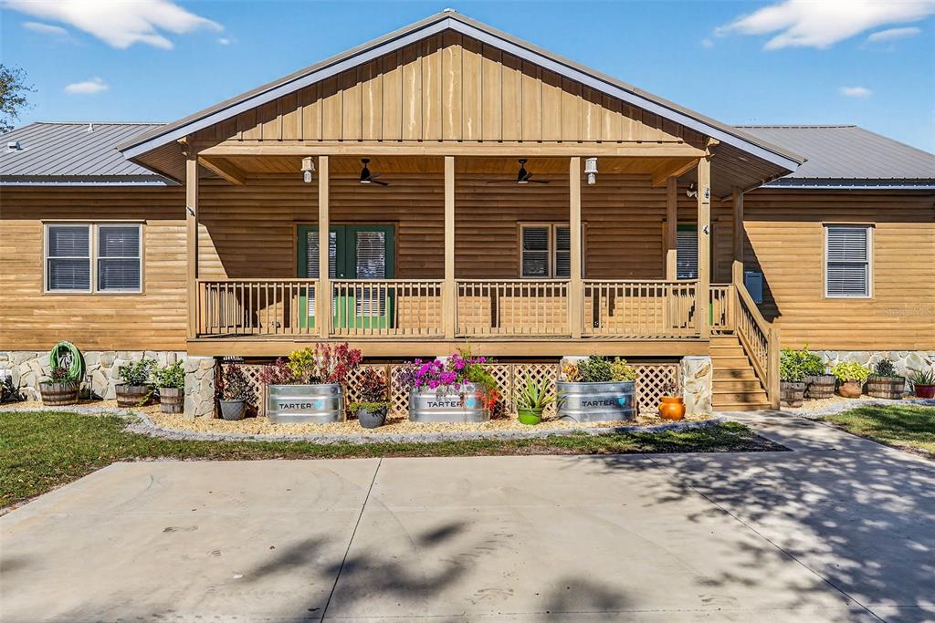 Property for sale at 6750 SUTTON OAKS LANE, ZEPHYRHILLS, FL, 33541