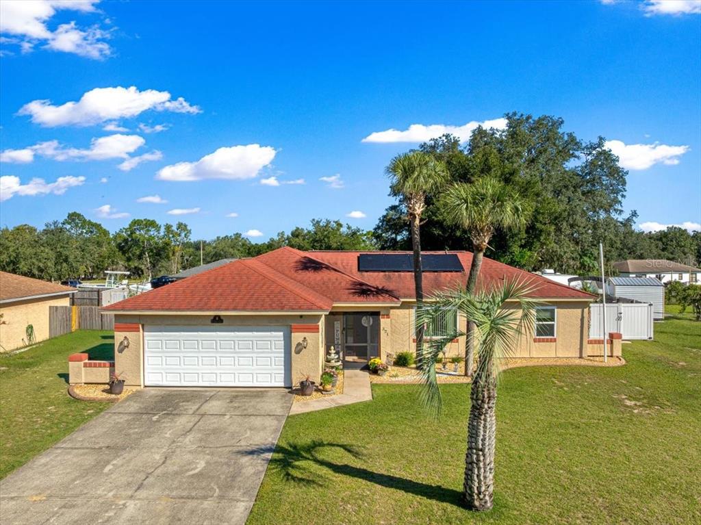 Property for sale at 321 OAK TRACK LOOP, OCALA, FL, 34472