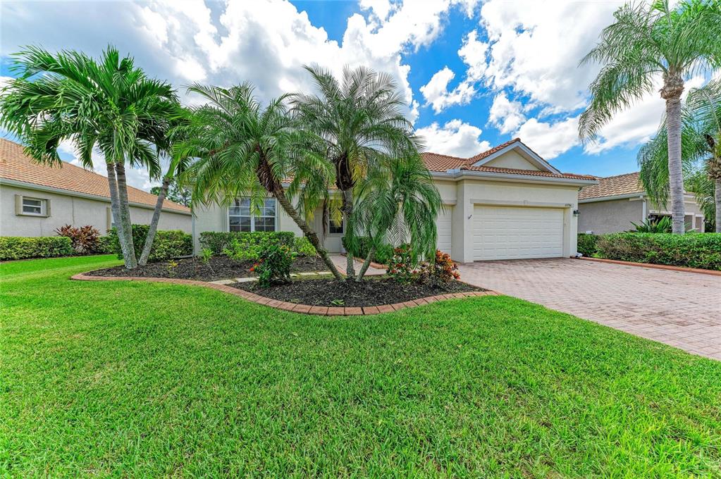 Property for sale at 11794 GRANITE WOODS LOOP, VENICE, FL, 34292