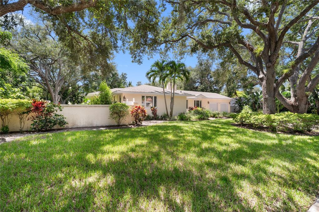 Property for sale at 1722 NORTH DRIVE, SARASOTA, FL, 34239