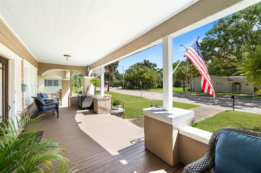 Property for sale at 398 S MARION AVENUE, LAKE CITY, FL, 32025