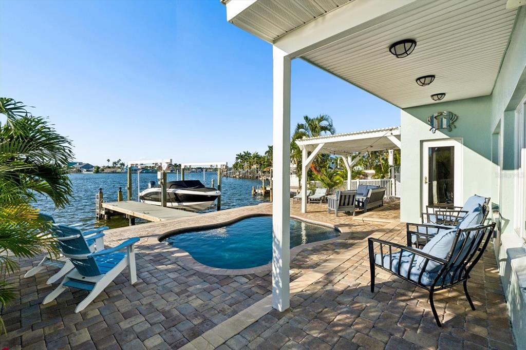 Property for sale at 112 WALL STREET, REDINGTON SHORES, FL, 33708