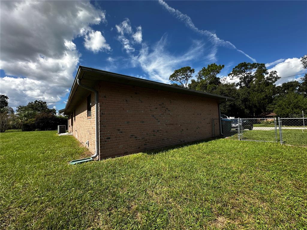 Property for sale at 26719 NW 3RD PLACE, NEWBERRY, FL, 32669