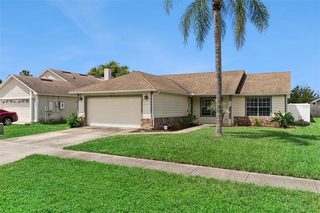 Property for sale at 204 S BRISTOL CIRCLE, SANFORD, FL, 32773