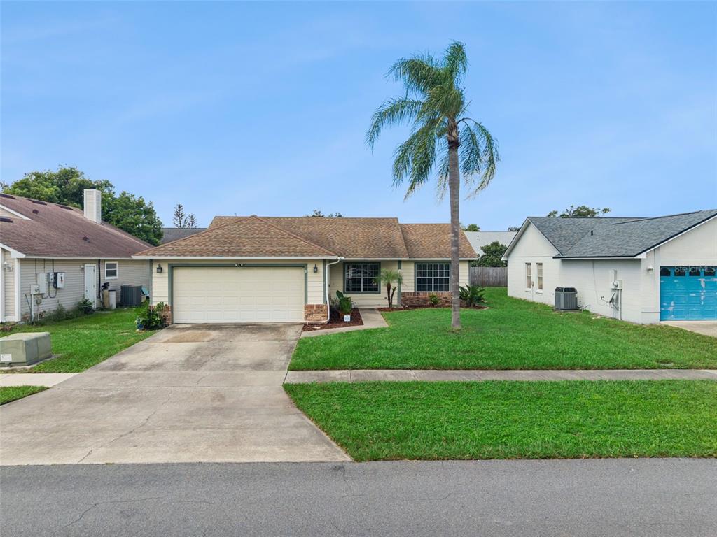 Property for sale at 204 S BRISTOL CIRCLE, SANFORD, FL, 32773
