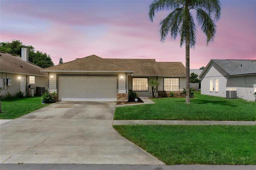 Property for sale at 204 S BRISTOL CIRCLE, SANFORD, FL, 32773