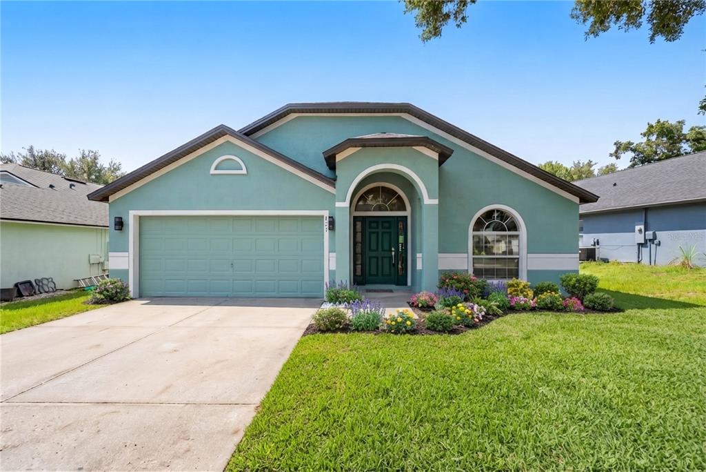 Property for sale at 127 ABERDEEN STREET, DAVENPORT, FL, 33837