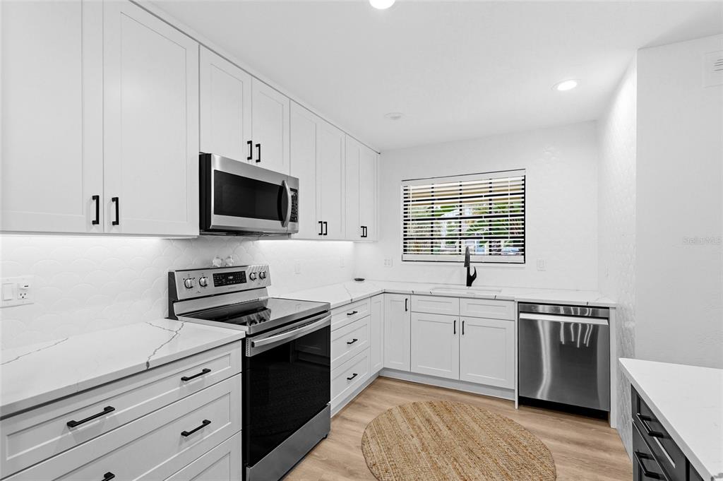 Property for sale at 2480 ALAMEDA AVENUE, SARASOTA, FL, 34234