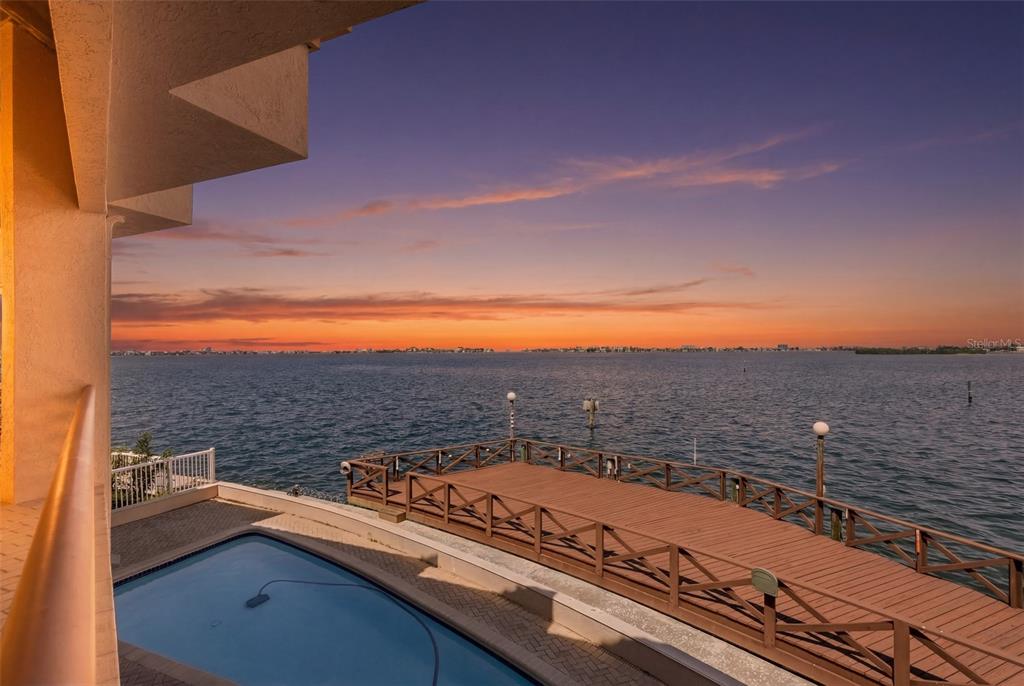 Property for sale at 2869 SEABREEZE DRIVE S, GULFPORT, FL, 33707