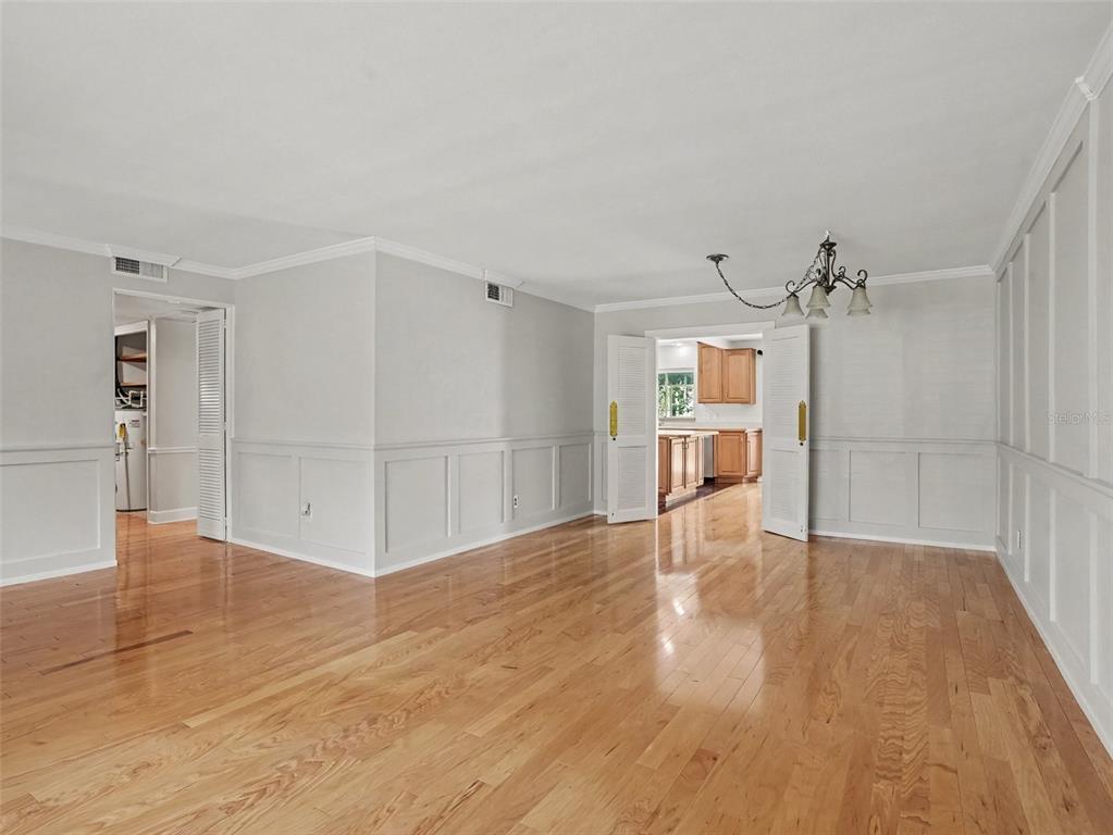 Property for sale at 520 LAUREL LANE, LAKELAND, FL, 33813
