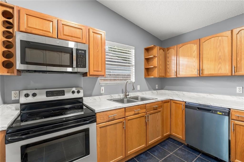 Property for sale at 1969 SHEELER OAKS DRIVE, APOPKA, FL, 32703
