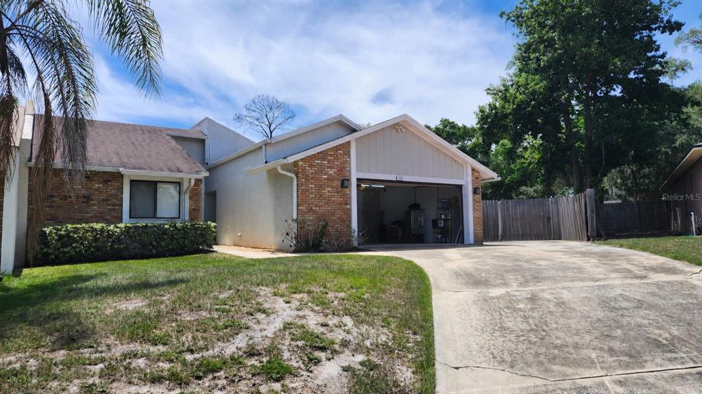 Property for sale at 1076 SWEET TREE COURT, APOPKA, FL, 32712