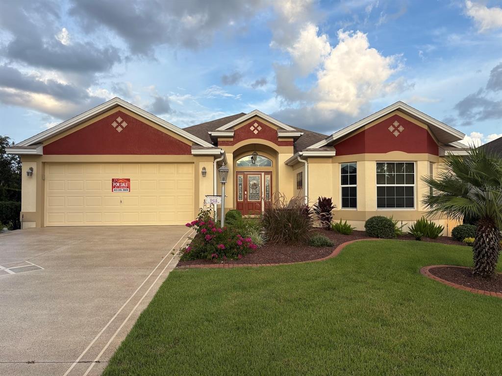 Property for sale at 965 JOINER PLACE, THE VILLAGES, FL, 32162