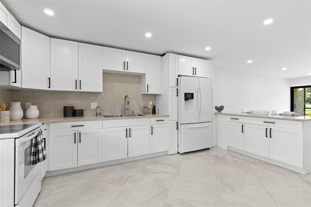 Property for sale at 2614 COVE CAY DRIVE UNIT 106, CLEARWATER, FL, 33760