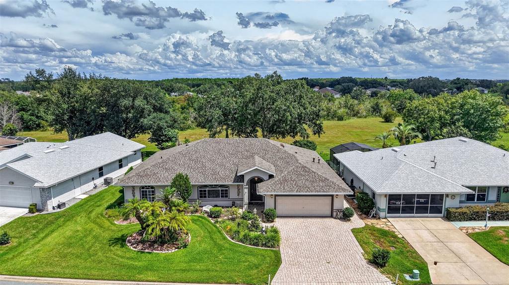 Property for sale at 21526 KING HENRY AVENUE, LEESBURG, FL, 34748