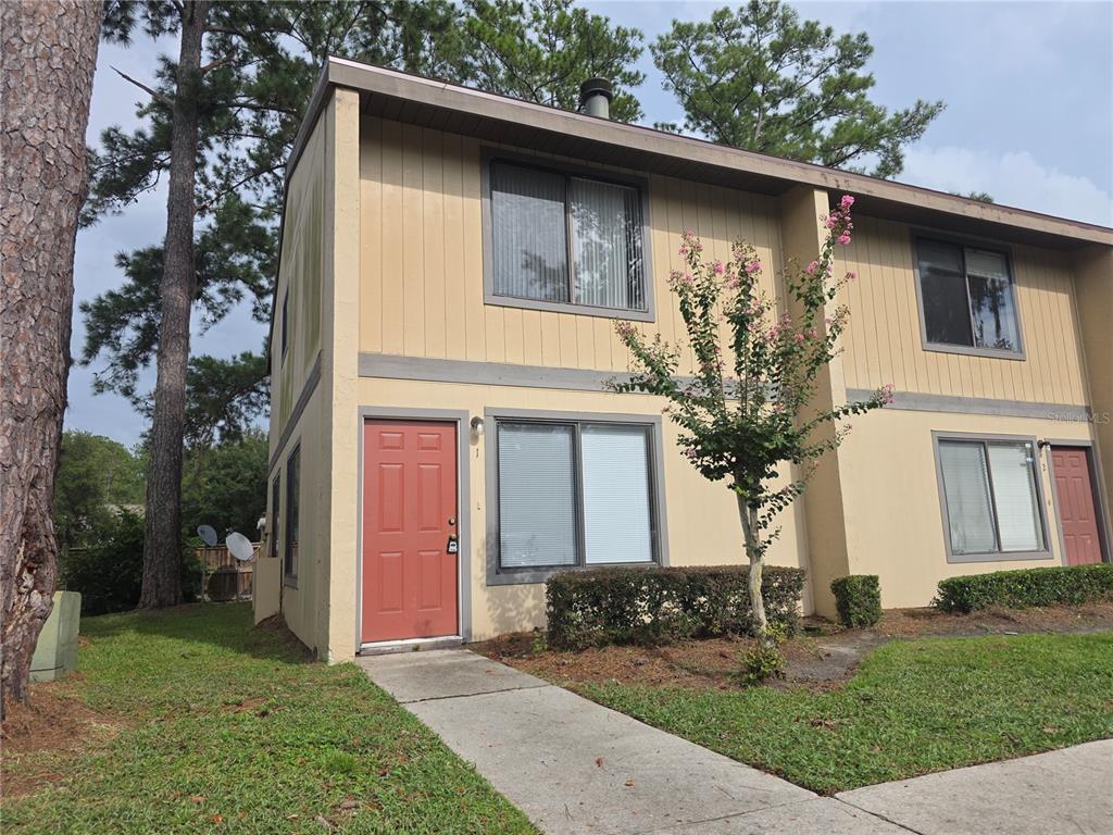 Property for sale at 2300 SW 43RD ST UNIT M1, GAINESVILLE, FL, 32607