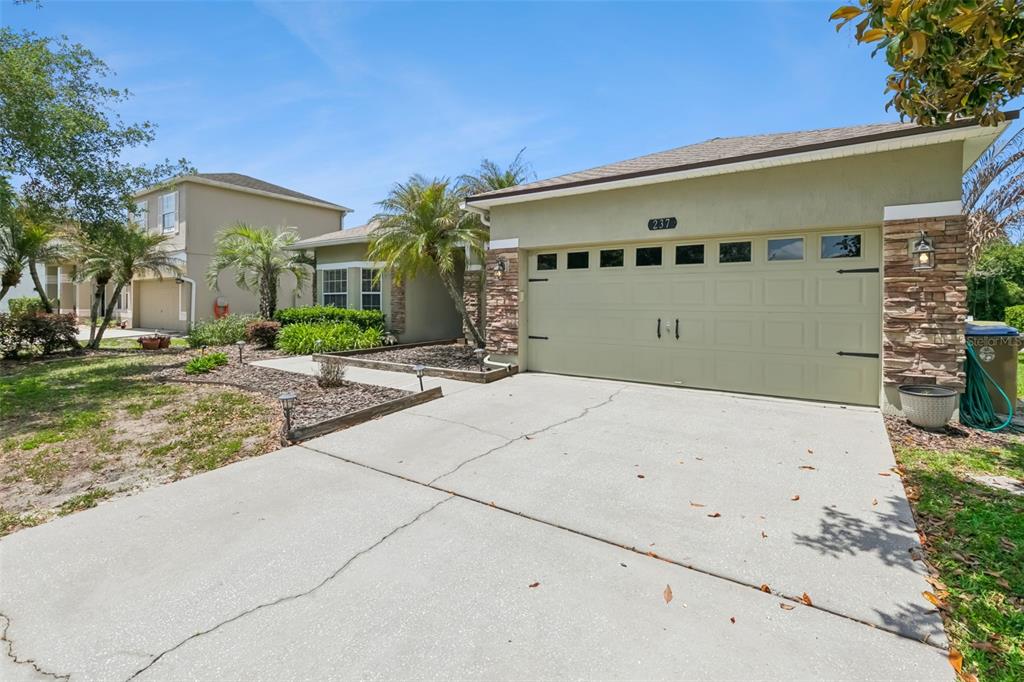 Property for sale at 237 STRATHMORE CIRCLE, KISSIMMEE, FL, 34744