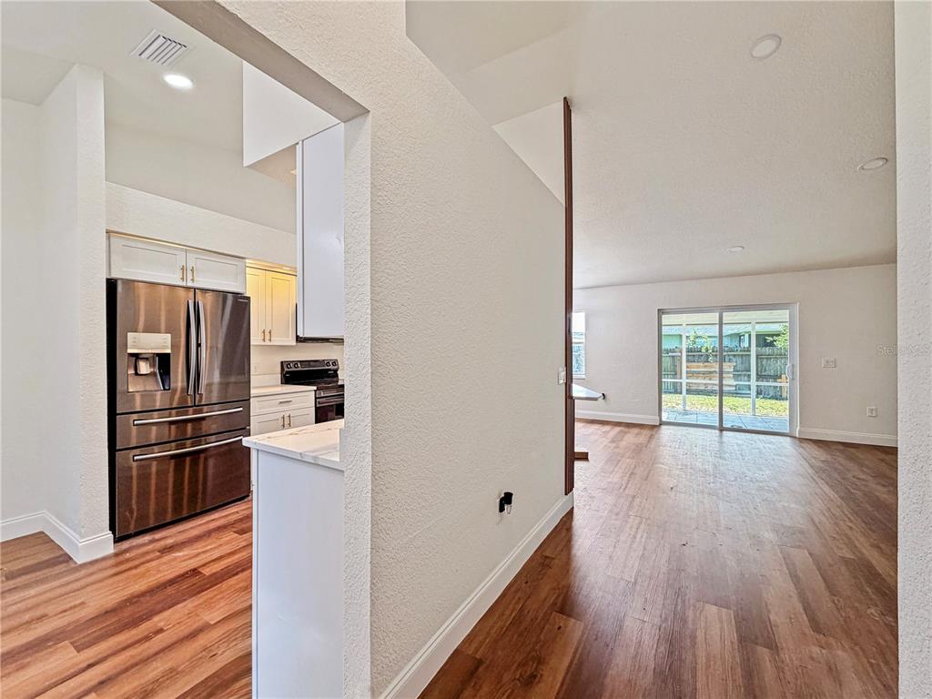 Property for sale at 2617 SUNDANCE CIRCLE, MULBERRY, FL, 33860
