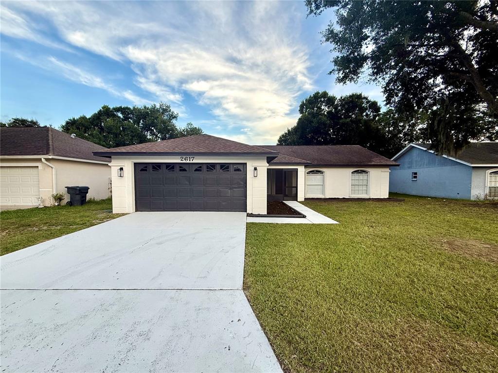 Property for sale at 2617 SUNDANCE CIRCLE, MULBERRY, FL, 33860