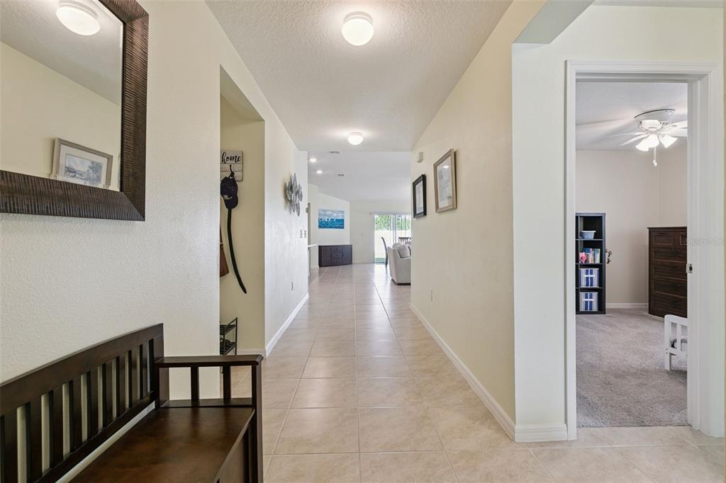 Foyer / Hallway
