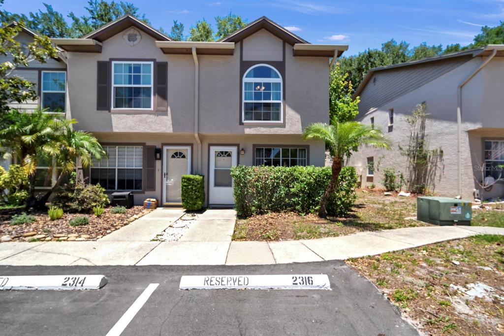 Property for sale at 2316 FLETCHERS POINT CIRCLE, TAMPA, FL, 33613