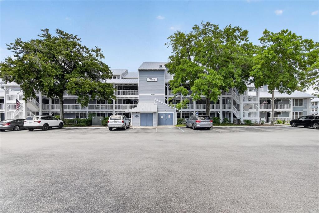 Property for sale at 2599 DOLLY BAY DRIVE UNIT 305, PALM HARBOR, FL, 34684