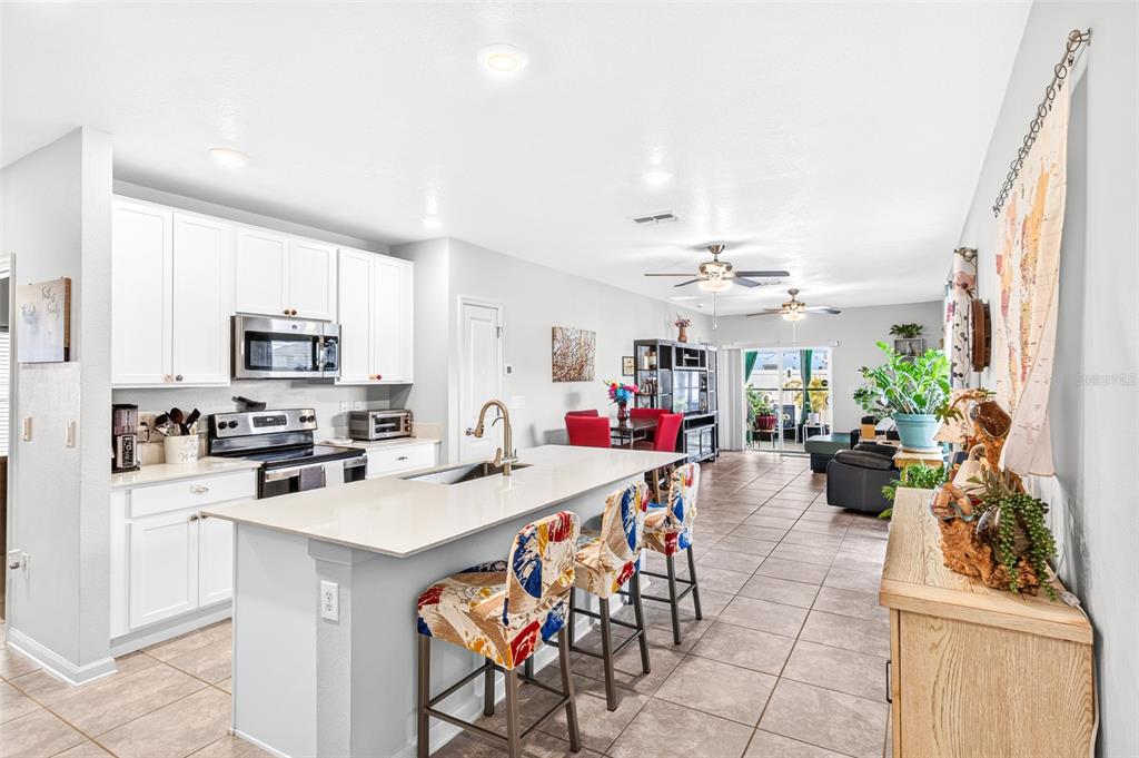 Property for sale at 617 TROTTERS DRIVE, EAGLE LAKE, FL, 33839