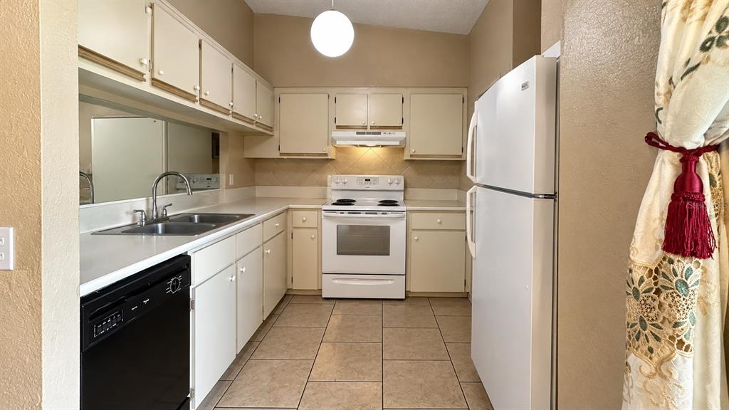 Property for sale at 460 WILD ELM COURT, APOPKA, FL, 32712