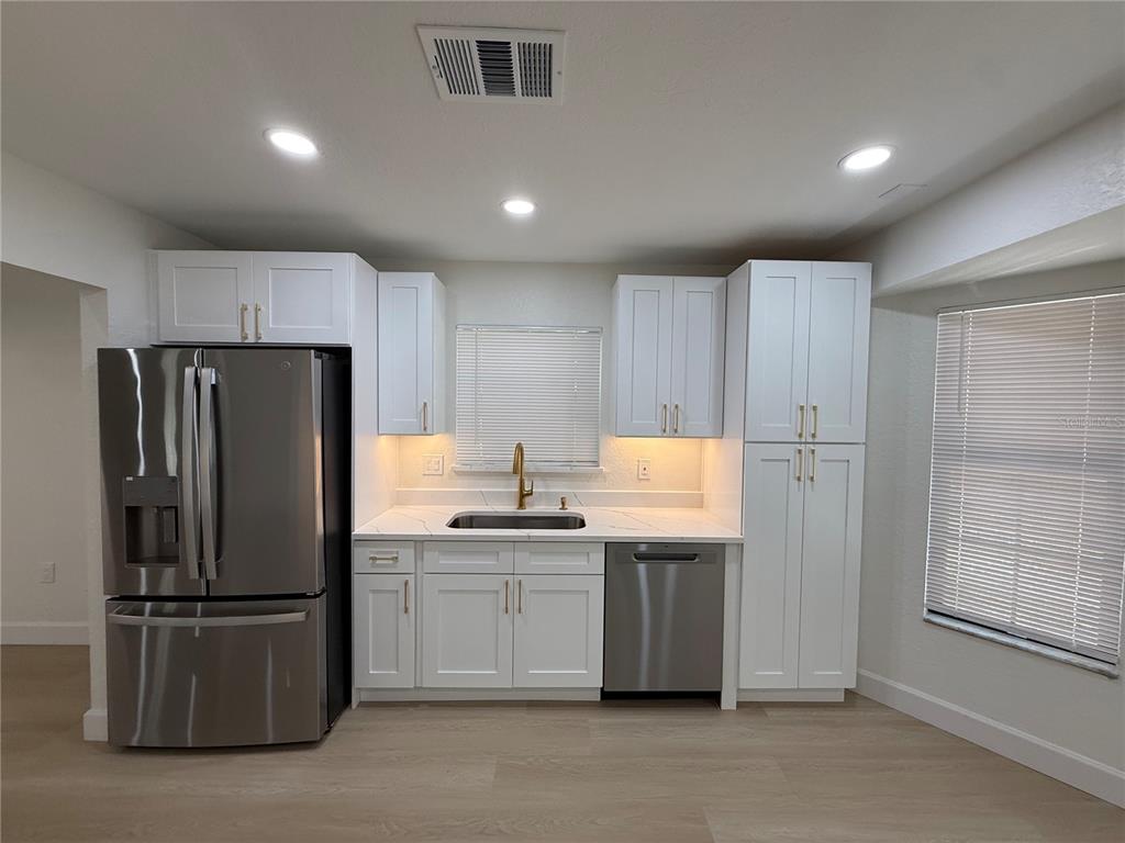 Property for sale at 6926 ODONIEL LOOP W, LAKELAND, FL, 33809