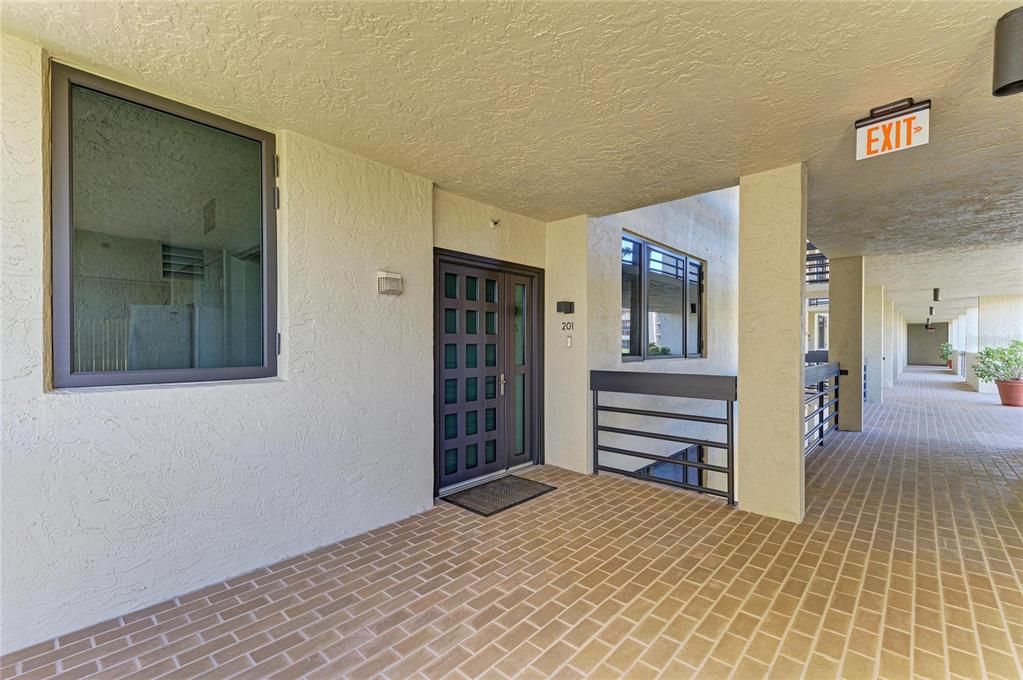 Property for sale at 1065 GULF OF MEXICO DRIVE UNIT 201, LONGBOAT KEY, FL, 34228