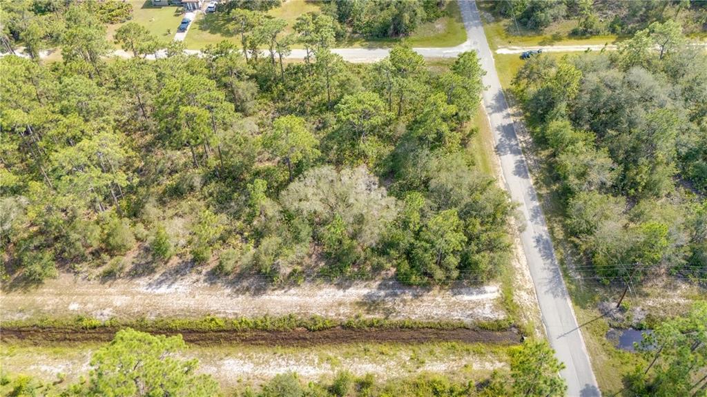 Property for sale at 524 MAGNOLIA DRIVE, INDIAN LAKE ESTATES, FL, 33855