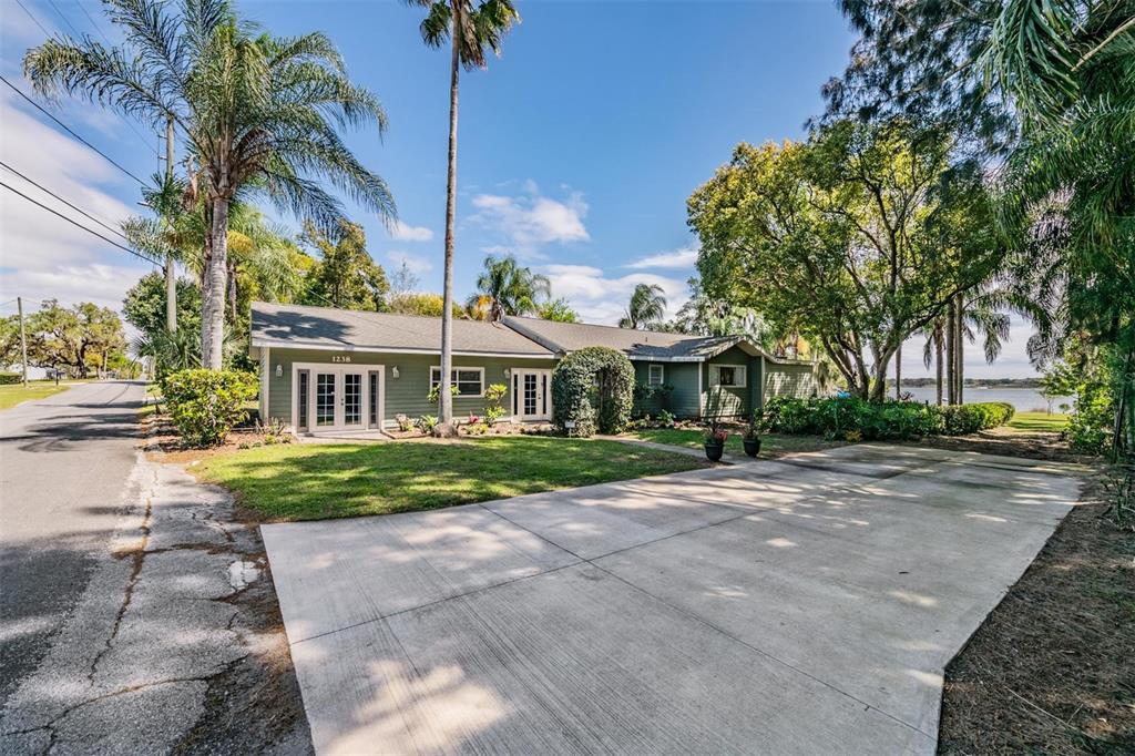 Property for sale at 1238 S HIGHLAND PARK DRIVE, LAKE WALES, FL, 33898