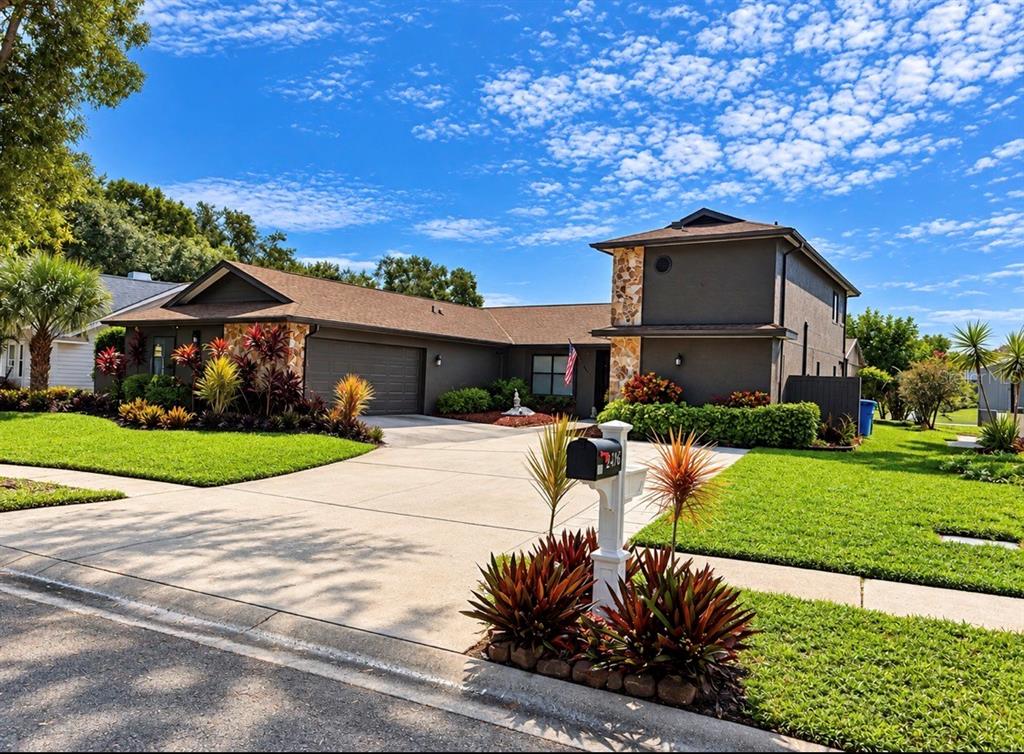 Property for sale at 2876 LAKE VALENCIA BOULEVARD E, PALM HARBOR, FL, 34684
