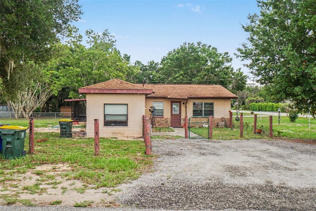Property for sale at 415 LAKE JUNE ROAD, LAKE PLACID, FL, 33852
