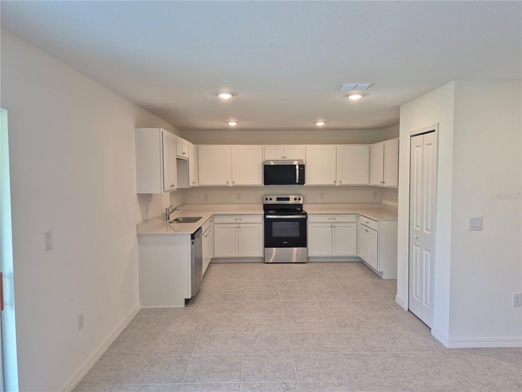 Property for sale at 8813 PINE BARK WAY, WILDWOOD, FL, 34785