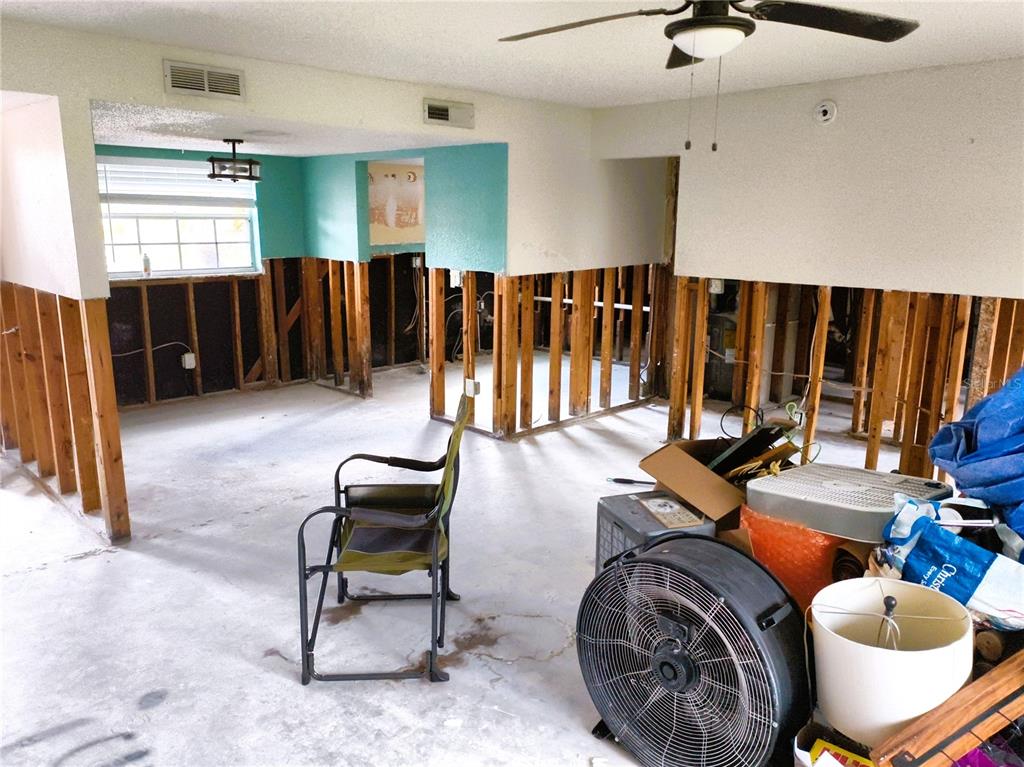 Living/Dining rooms