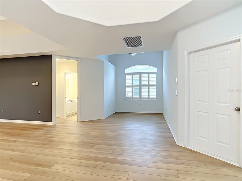 Bonus/office Room
